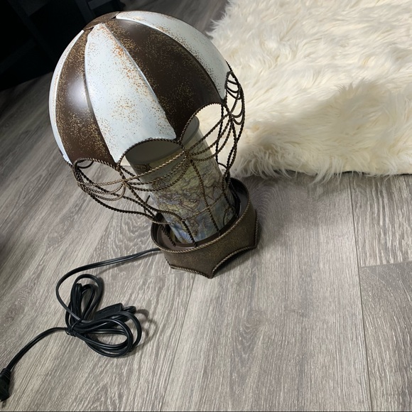 SOLD✨Pink Zebra Map Simmering Light w/Hot Air Ball - Picture 5 of 11